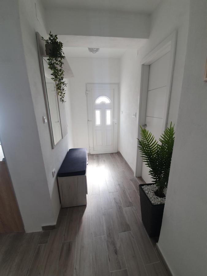 Amama Apartment Brodarica  Ngoại thất bức ảnh